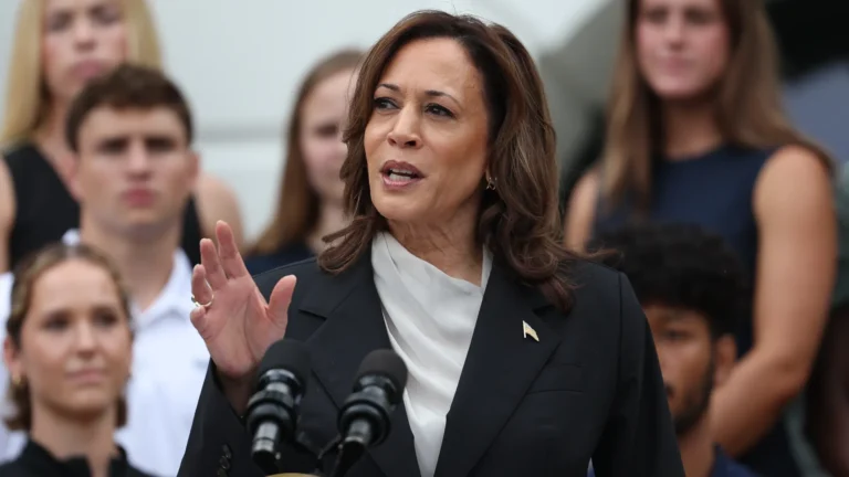 Democratic-donors-reduce-funding-to-DNC-and-progressive